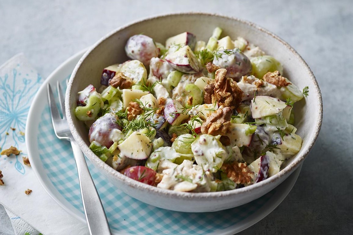 New York chicken and apple salad